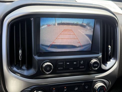 Used 2017 Chevrolet Colorado LT w/ LT Convenience Package RWD image 10