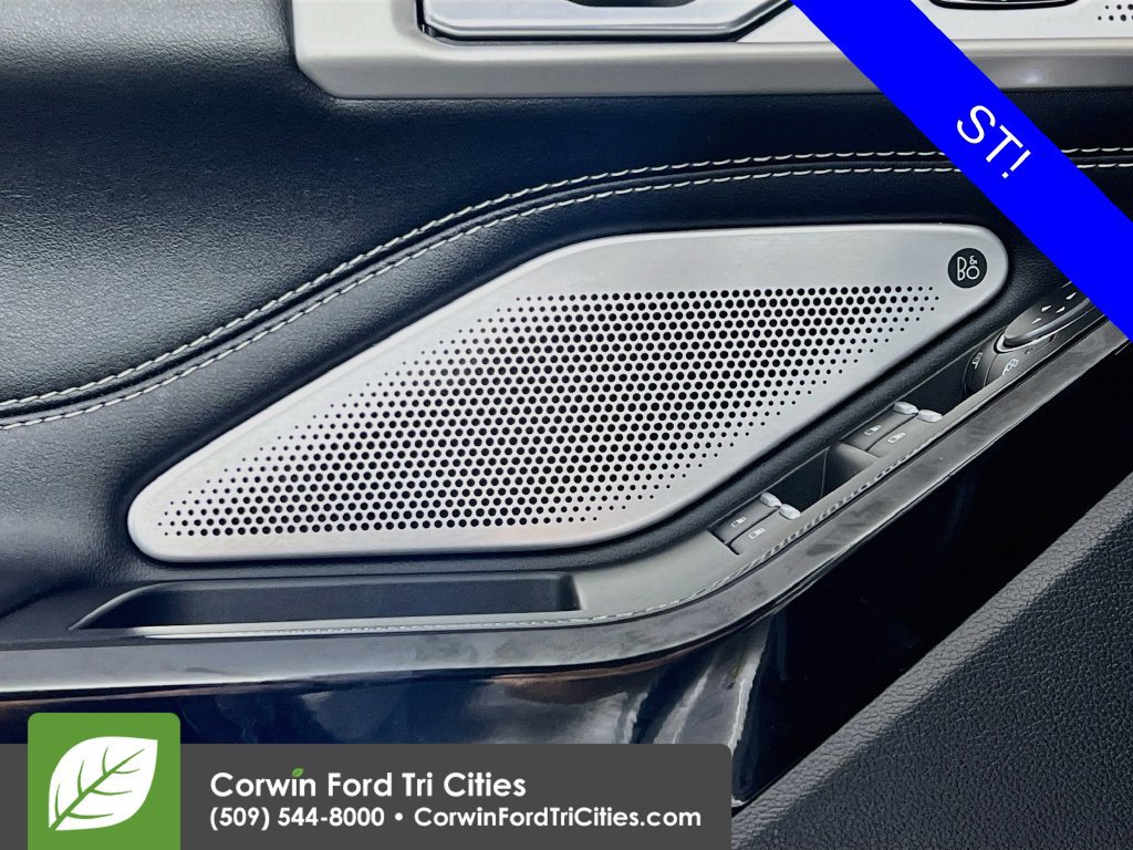 Used 2021 Ford Explorer ST w/ Equipment Group 401A AWD/4WD image 12