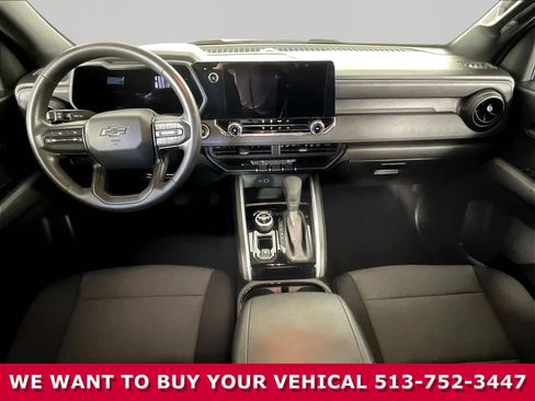 Used 2024 Chevrolet Colorado Trail Boss w/ Advanced Trailering Package AWD/4WD image 8