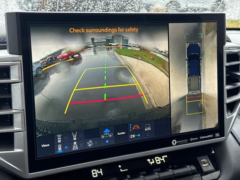 Used 2024 Toyota Tundra Platinum image 18