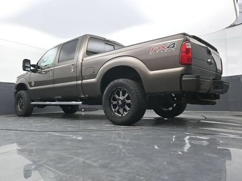 Used 2015 Ford F250 Lariat w/ Lariat Interior Package AWD/4WD image 44