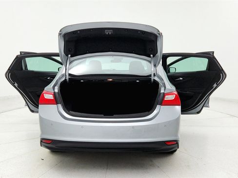Used 2025 Chevrolet Malibu LT image 29
