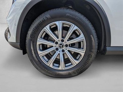 Used 2026 Mercedes-Benz GLC 300 4MATIC image 24