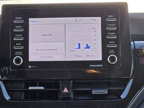 Used 2024 Toyota Camry SE image 15