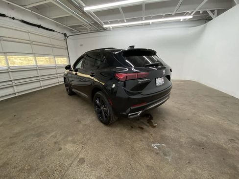 Used 2025 Buick Envision Sport Touring image 4