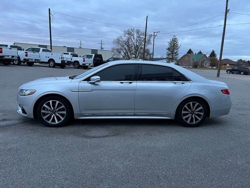 Used 2018 Lincoln Continental Premiere image 7