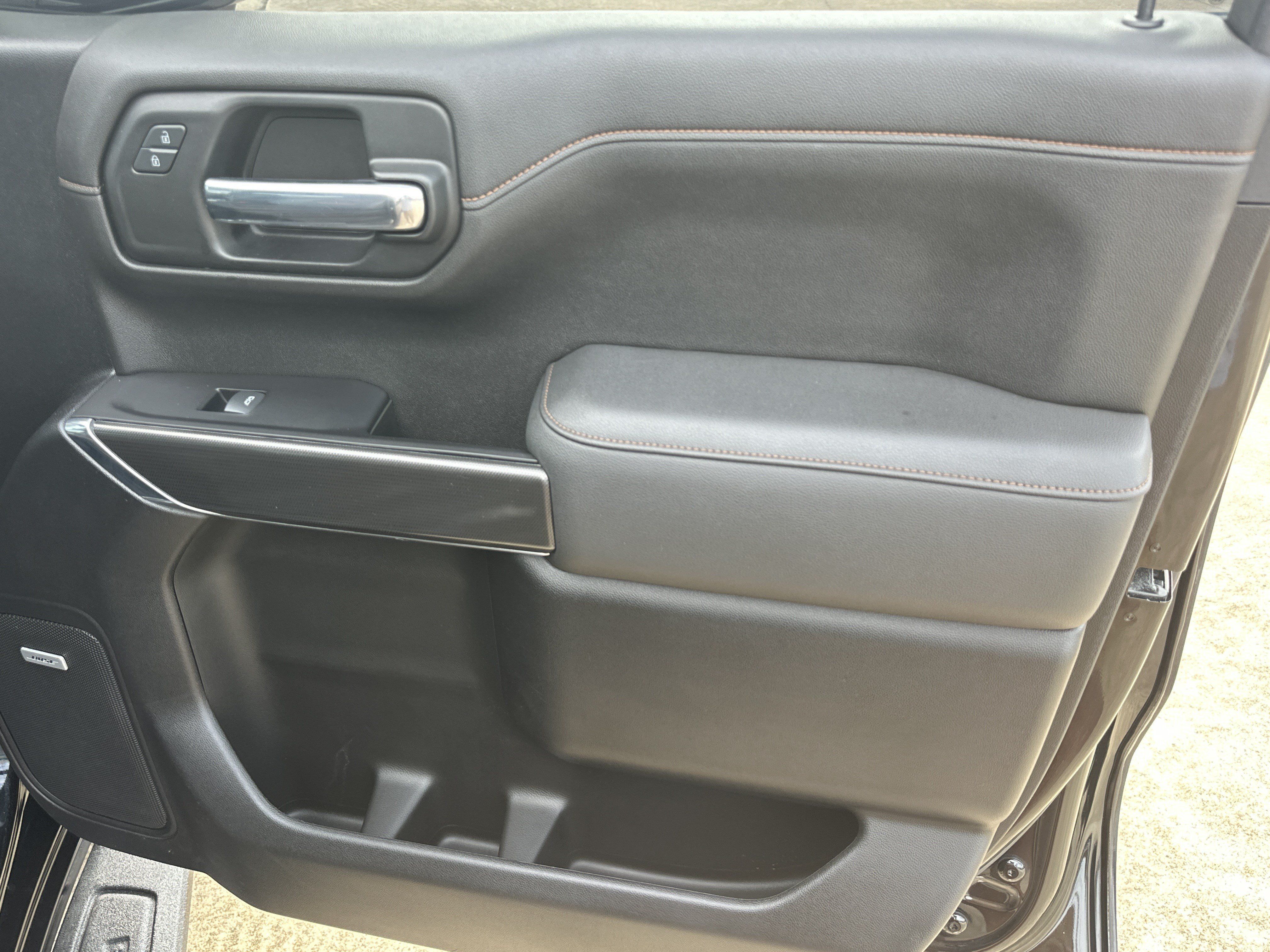 Certified 2022 GMC Sierra 1500 AT4 w/ AT4 Premium Package AWD/4WD image 15