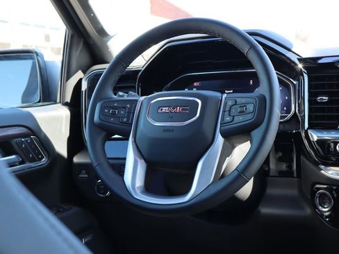 Used 2025 GMC Sierra 1500 SLT w/ SLT Premium Plus Package image 50