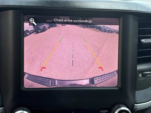 Used 2019 RAM 1500 Big Horn AWD/4WD image 32