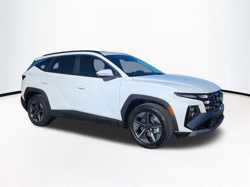 New 2026 Hyundai Tucson SEL FWD image 2