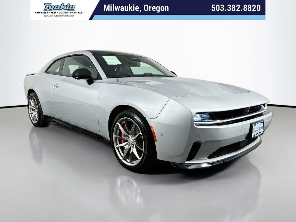 Used 2024 Dodge Charger Daytona Scat Pack w/ Plus Group AWD/4WD image 1