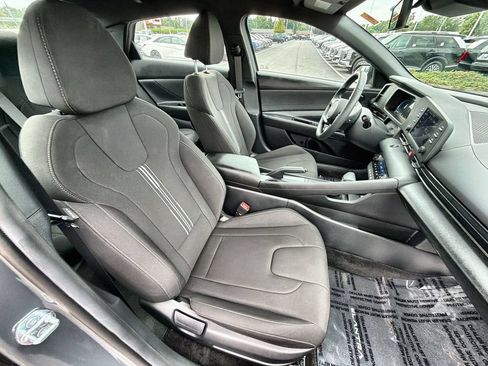 Certified 2026 Hyundai Elantra Sport w/ Cargo Package FWD image 23