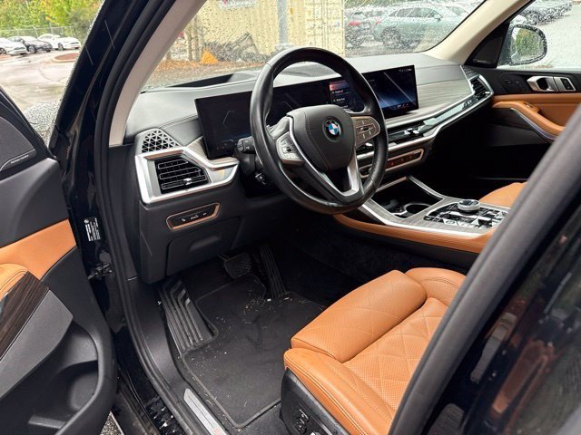 Certified 2025 BMW X7 xDrive40i w/ Executive Package AWD/4WD image 8