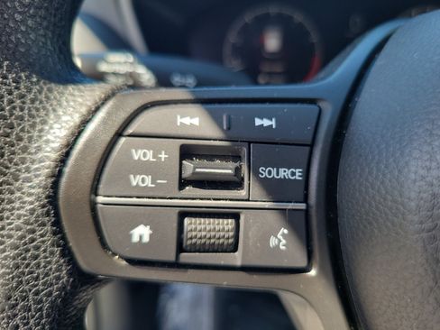 Certified 2024 Honda HR-V LX image 22
