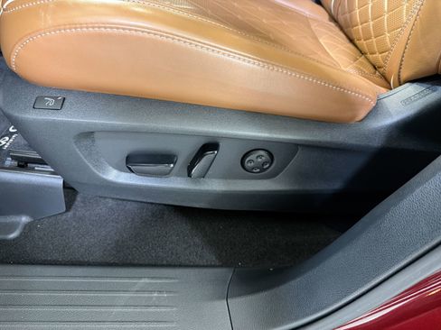 Used 2024 INFINITI QX60 Autograph w/ Cargo Package image 11