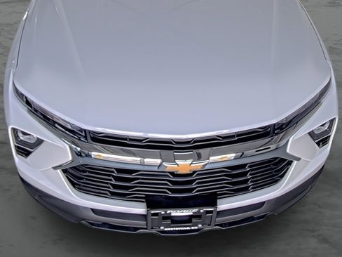 Used 2024 Chevrolet TrailBlazer LS w/ LS Convenience Package image 18