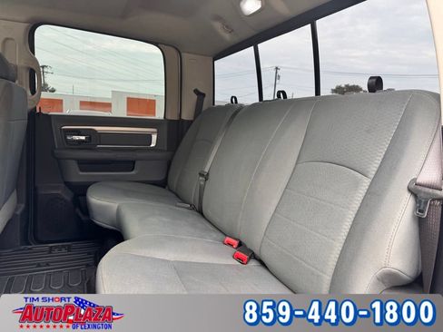 Used 2017 RAM 2500 SLT AWD/4WD image 37