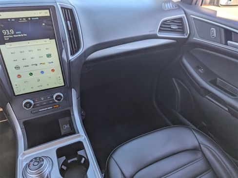 Certified 2023 Ford Edge SEL image 19