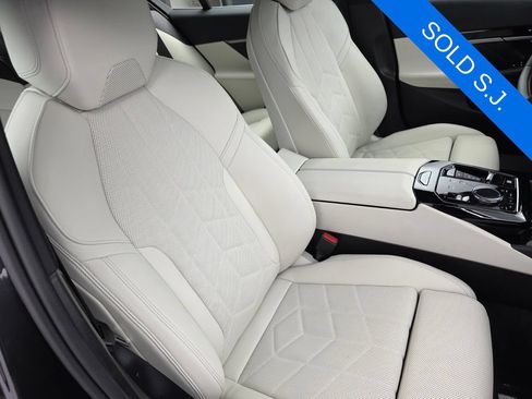 Certified 2024 BMW 530i w/ Premium Package RWD image 26