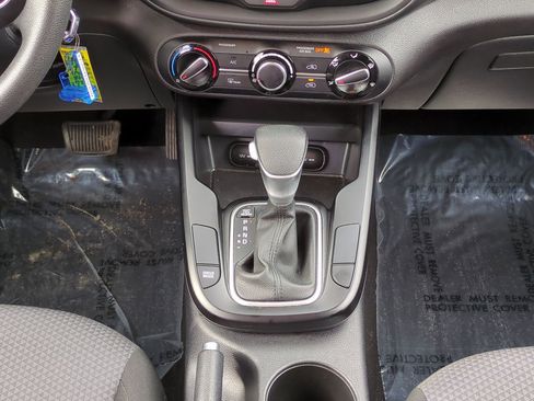 Certified 2024 Kia Soul LX w/ Option Group 015 image 19