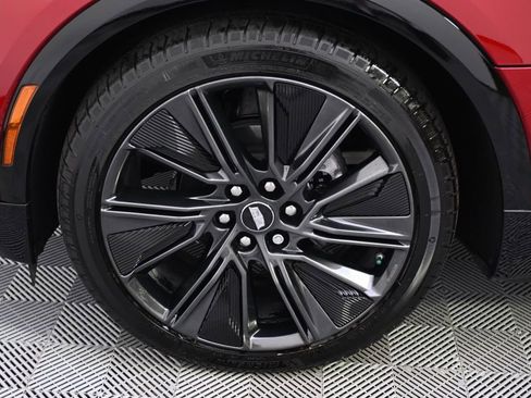 New 2025 Cadillac Lyriq Sport w/ LPO, Floor Liner Package AWD/4WD image 20