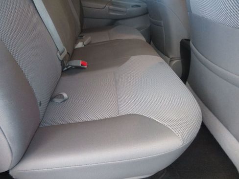 Used 2014 Toyota Tacoma PreRunner w/ TRD Sport Package RWD image 30