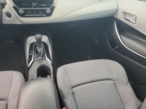 Used 2024 Toyota Corolla SE FWD image 18