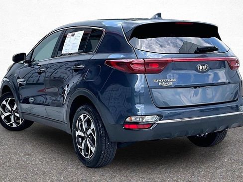 Used 2020 Kia Sportage LX AWD/4WD image 4