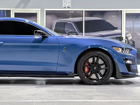 Used 2021 Ford Mustang Shelby GT500 w/ Technology Package RWD image 34