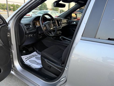 Used 2021 Dodge Durango SXT RWD image 7