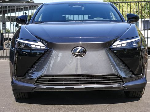 New 2026 Lexus RZ 350e 2WD image 2