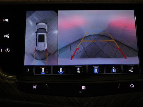 Used 2020 Cadillac XT6 Sport w/ Platinum Package image 3