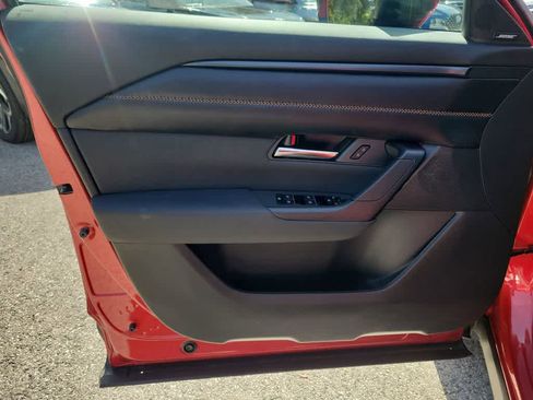 Used 2024 MAZDA CX-50 AWD 2.5 S w/ Cargo Package image 18