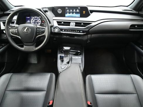 Used 2021 Lexus UX 200 w/ Accessory Package (Z2) FWD image 22
