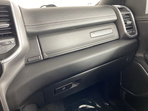 Used 2023 RAM 1500 Laramie AWD/4WD image 34