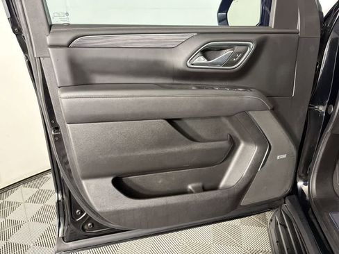 Used 2023 GMC Yukon SLT image 14