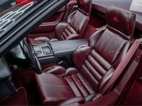 Used 1993 Chevrolet Corvette Convertible RWD image 6