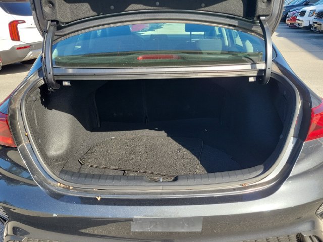 Certified 2024 Kia Forte LXS FWD image 8