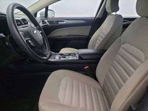 Used 2018 Ford Fusion S image 17