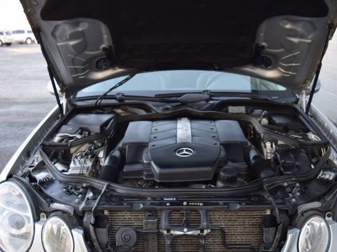 Used 2004 Mercedes-Benz E 500 Sedan image 64