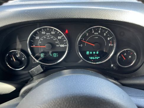 Used 2015 Jeep Wrangler Unlimited Sport w/ Quick Order Package 24S image 22