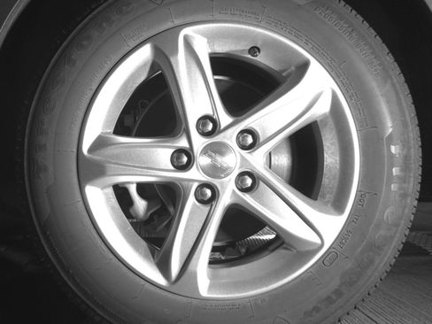 Used 2024 Chevrolet Malibu LT image 14