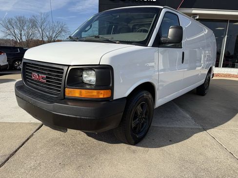 Used 2016 GMC Savana 2500 Extended image 1