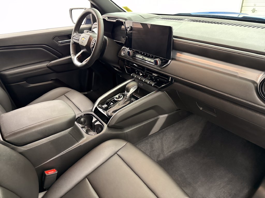Used 2023 Chevrolet Colorado LT w/ LT Convenience Package III AWD/4WD image 25