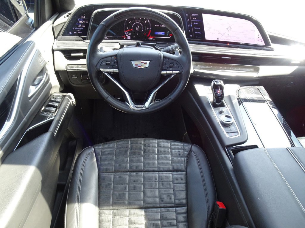 Used 2023 Cadillac Escalade V w/ LPO, ONYX Package AWD/4WD image 14