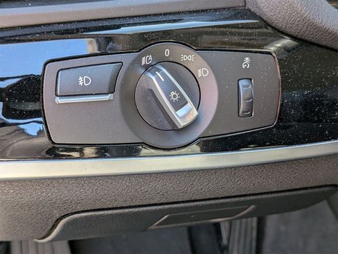 Used 2017 BMW X3 xDrive28i image 17