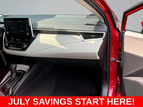 Used 2020 Toyota Corolla LE FWD image 26