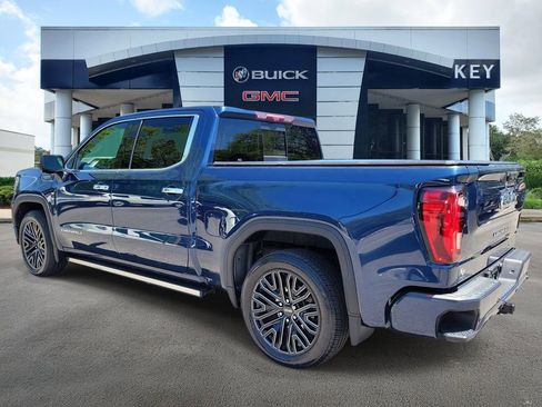 Used 2022 GMC Sierra 1500 Denali Ultimate AWD/4WD image 3