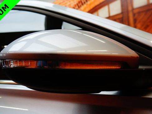 Used 2020 Volkswagen Jetta SEL Premium image 88