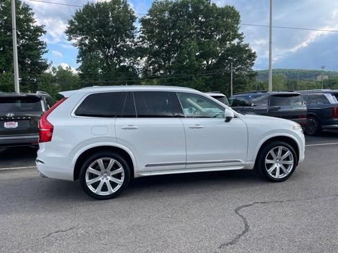 Used 2018 Volvo XC90 T6 Inscription w/ Convenience Package AWD/4WD image 3